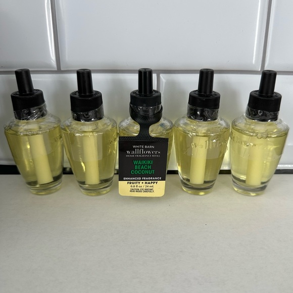 17 B&BW Waikiki Beach Coconut Wallflower Refills - Picture 3 of 7